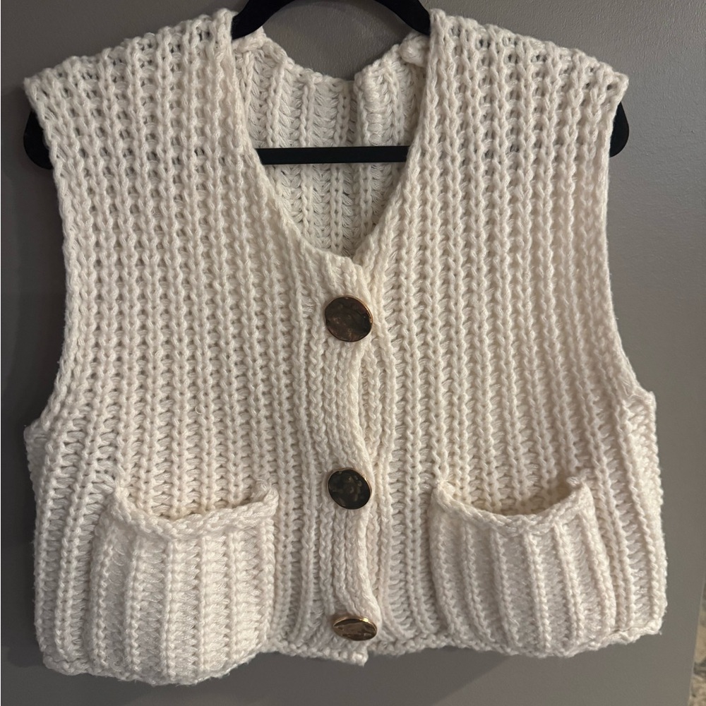 Chunky Knit White Sweater Vest